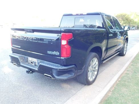 Certified 2019 Chevrolet Silverado 1500 High Country w/ Technology Package AWD/4WD image 11