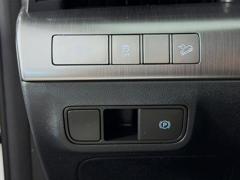 Certified 2024 Hyundai Kona SEL image 10