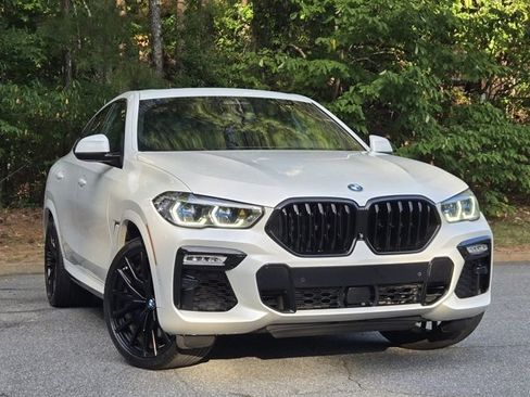 Used 2020 BMW X6 M50i w/ Executive Package image 11