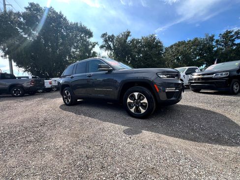 Used 2024 Jeep Grand Cherokee Limited 4xe image 37