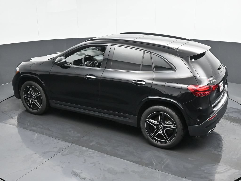 Used 2025 Mercedes-Benz GLA 250 4MATIC image 45