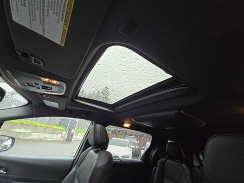 Used 2023 Toyota Sienna XSE AWD/4WD image 23