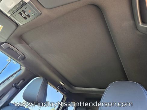 New 2026 Nissan Rogue Platinum image 7