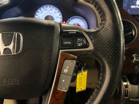 Used 2012 Honda Pilot Touring image 14