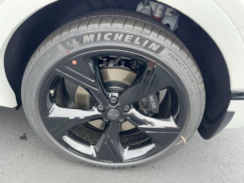 New 2026 Genesis GV80 3.5T Prestige image 6