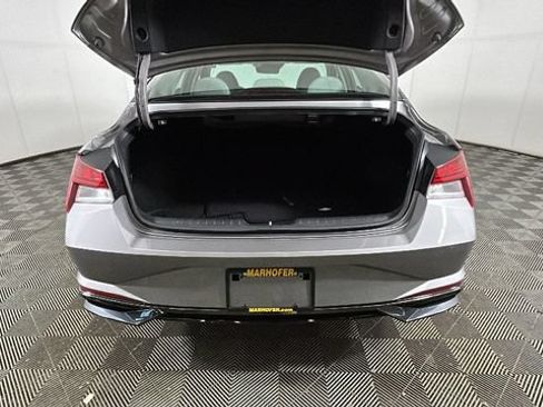 Used 2023 Hyundai Elantra Limited FWD image 28