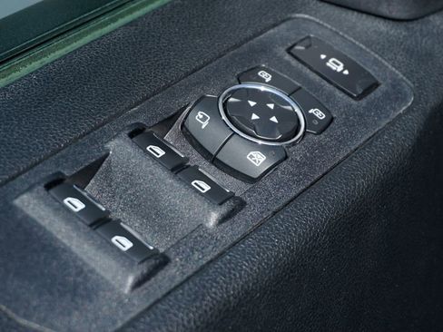 Used 2019 Ford F250 Lariat w/ Lariat Ultimate Package image 18