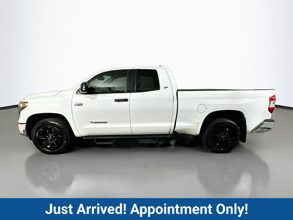 Used 2021 Toyota Tundra SR5 w/ SR5 Upgrade Package RWD image 4