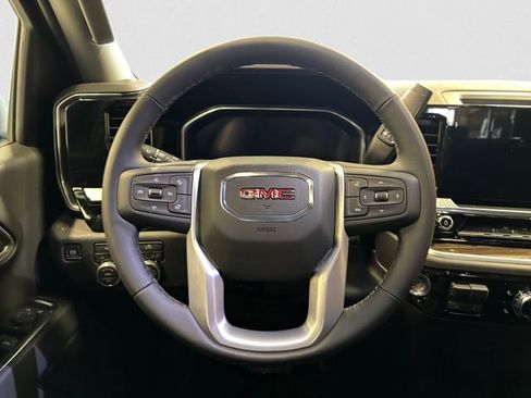New 2026 GMC Sierra 1500 Elevation image 13