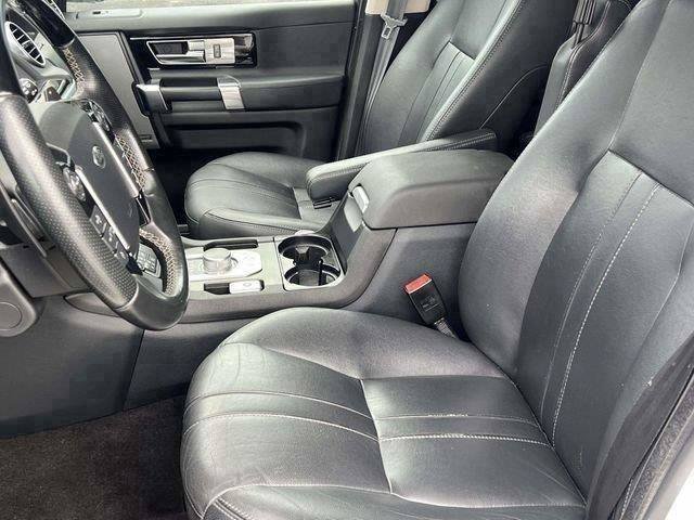 Used 2016 Land Rover LR4 HSE AWD/4WD image 21