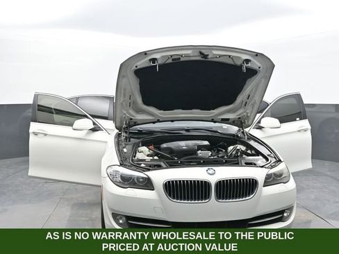 Used 2013 BMW 528i Sedan image 8