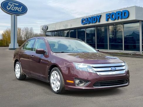 Used 2011 Ford Fusion SE FWD image 1