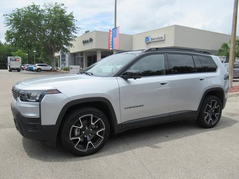 New 2026 Jeep Cherokee Overland w/ Advanced Pro Tech Group AWD/4WD image 4