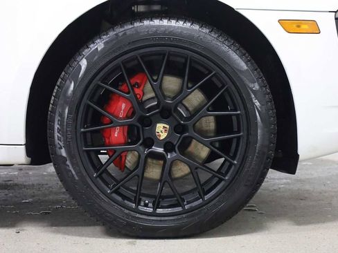 Used 2018 Porsche Macan GTS image 12