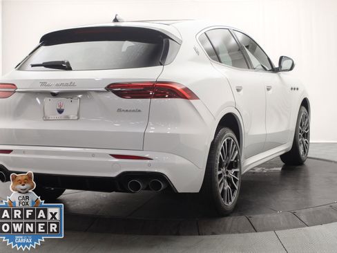 Used 2025 Maserati Grecale GT AWD/4WD image 3
