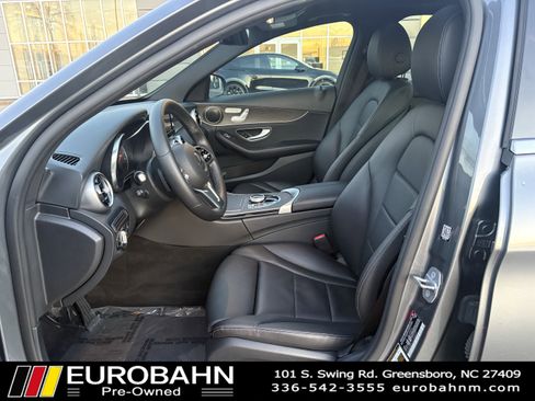 Used 2019 Mercedes-Benz C 300 4MATIC Sedan image 7