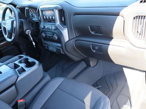 Used 2022 Chevrolet Silverado 2500 LT image 27