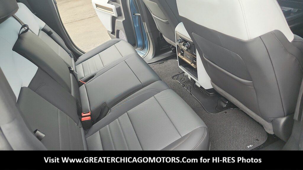 Used 2024 GMC Hummer EV 3X w/ Omega Edition AWD/4WD image 33