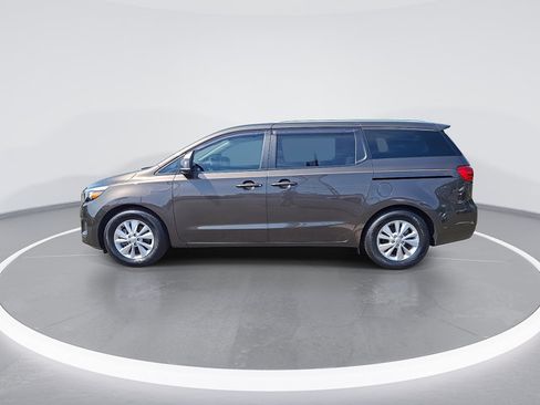Used 2015 Kia Sedona LX FWD image 6
