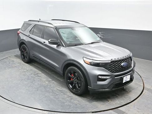 Used 2023 Ford Explorer ST w/ Technology Package image 29