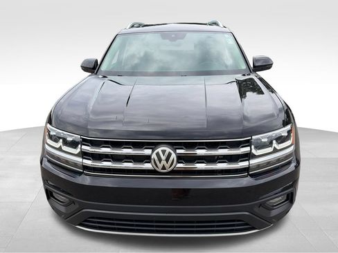 Used 2019 Volkswagen Atlas SE w/ Panoramic Sunroof Package FWD image 9