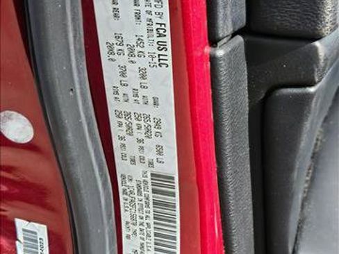 Used 2015 Jeep Grand Cherokee Altitude image 19