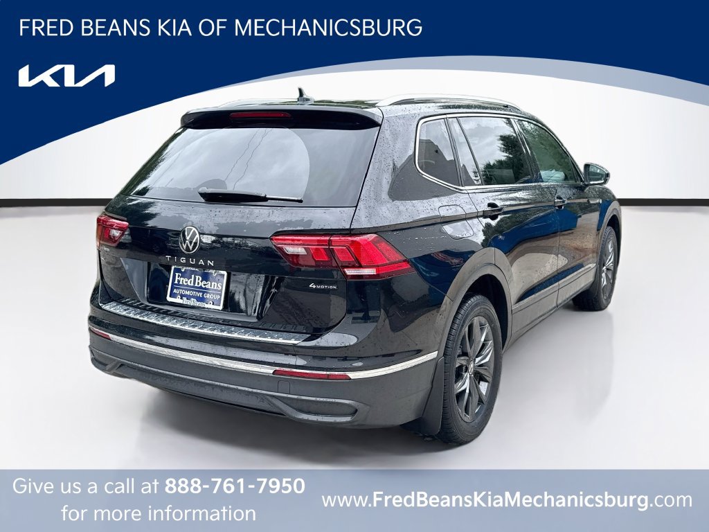 Used 2023 Volkswagen Tiguan SE w/ Panoramic Sunroof Package AWD/4WD image 7