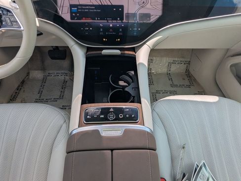 Certified 2023 Mercedes-Benz EQS 580 4MATIC SUV image 6