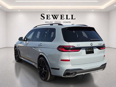 Used 2024 BMW X7 M60i w/ Executive Package AWD/4WD image 3