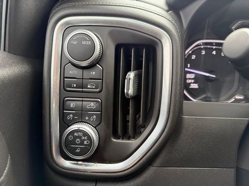 Used 2020 GMC Sierra 1500 SLT w/ SLT Convenience Package AWD/4WD image 37