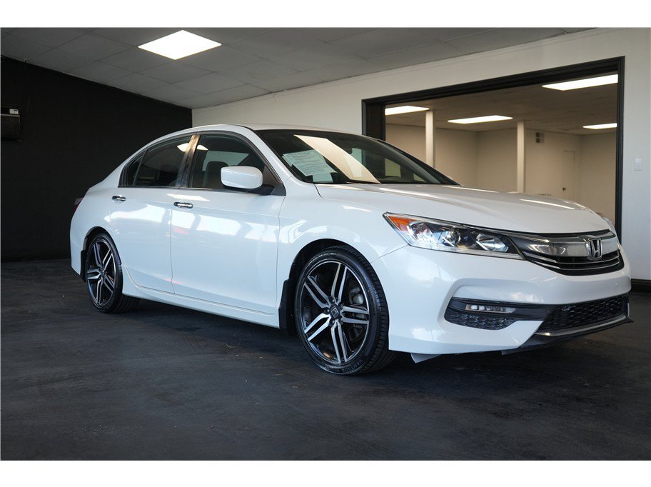 Used 2016 Honda Accord Sport image 1