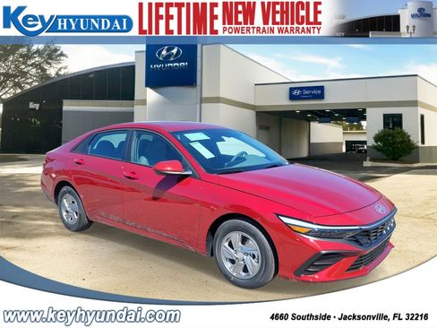 New 2026 Hyundai Elantra SE FWD image 1