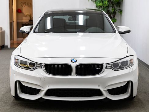 Used 2015 BMW M4 Coupe image 12