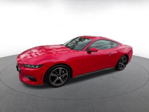 Used 2024 Ford Mustang Premium image 8