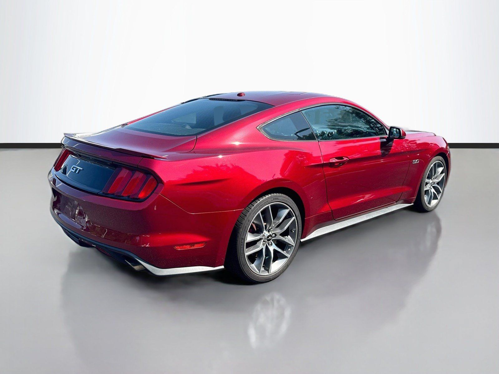 Used 2017 Ford Mustang GT Premium RWD image 7