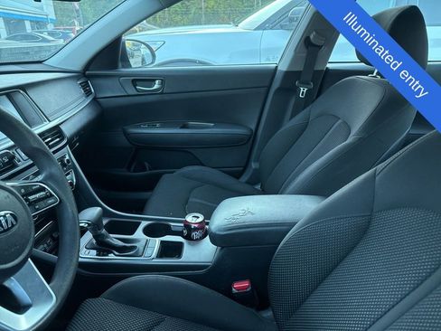 Used 2020 Kia Optima LX image 8