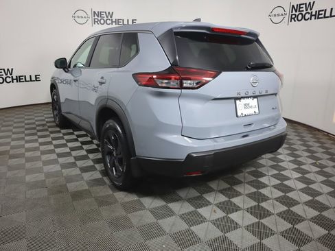 New 2026 Nissan Rogue SV w/ Cold Weather Package AWD/4WD image 5