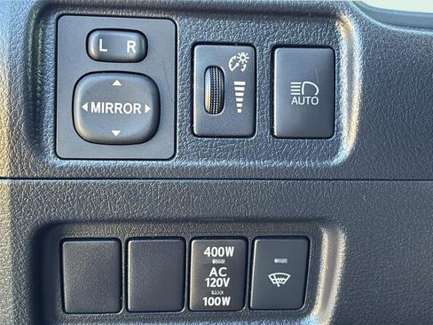 Used 2023 Toyota 4Runner SR5 Premium w/ Moonroof Package AWD/4WD image 16