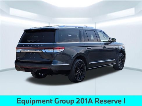 Used 2024 Lincoln Navigator L Reserve AWD/4WD image 6