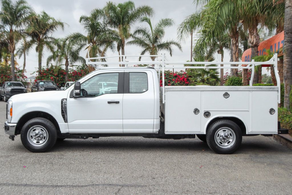 Used 2023 Ford F250 XL w/ XL Chrome Package RWD image 5