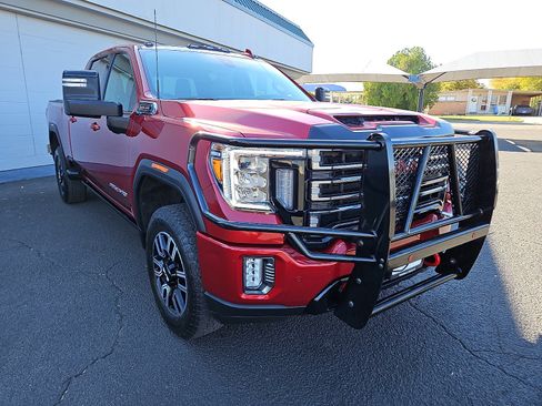 Used 2021 GMC Sierra 2500 AT4 w/ AT4 Premium Plus Package image 5