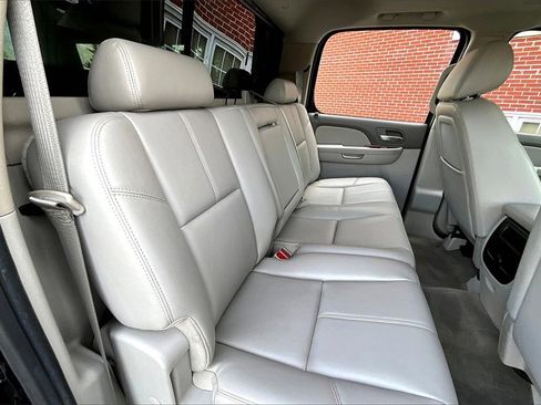 Used 2013 Chevrolet Silverado 3500 LTZ w/ LTZ Plus Package image 30