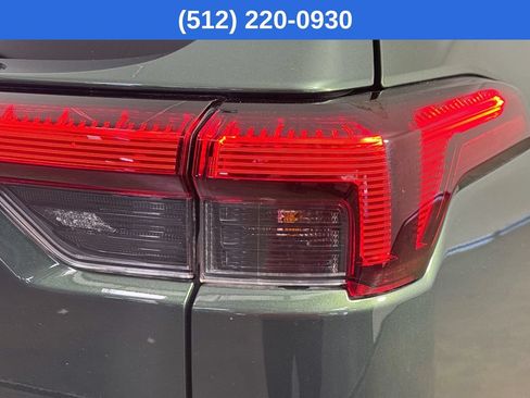 Used 2026 Subaru Outback Touring XT AWD/4WD image 35