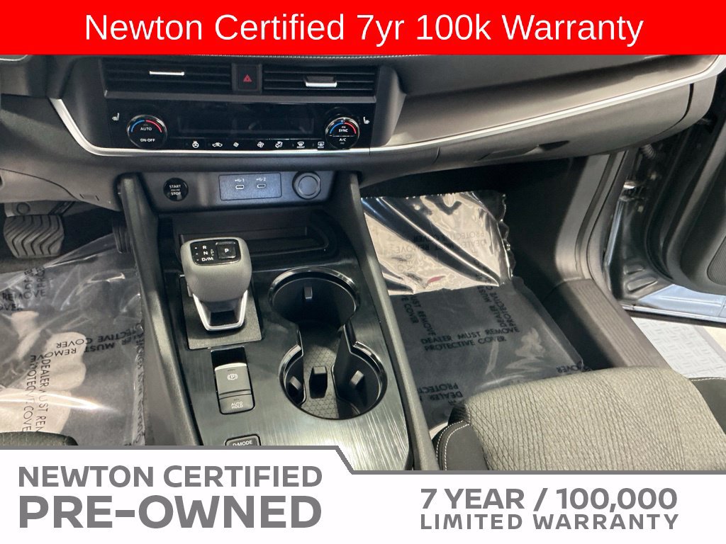 Used 2026 Nissan Rogue SV w/ Cold Weather Package FWD image 12