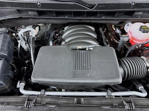 New 2026 GMC Yukon Denali w/ Advanced Technology Package image 33