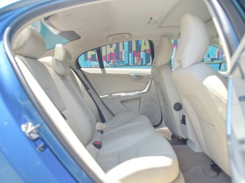 Used 2014 Volvo S60 T5 image 37