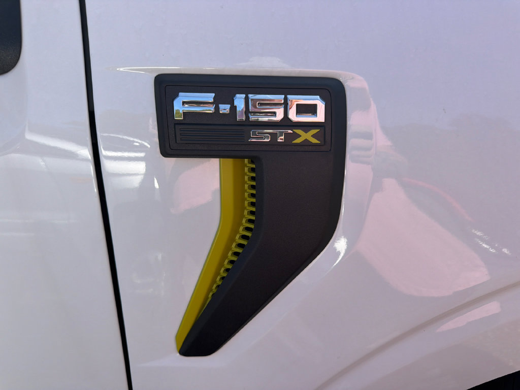 Used 2025 Ford F150 STX w/ Equipment Group 200A RWD image 9