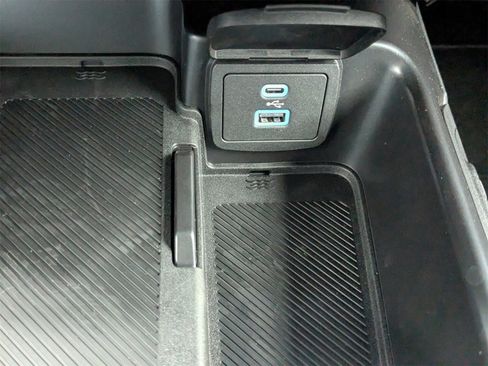 New 2025 Ford Bronco BASE w/ Sasquatch Package image 23