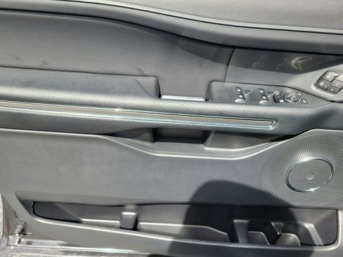 Certified 2023 Ford Expedition XLT RWD image 19