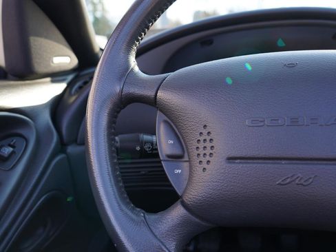 Used 2001 Ford Mustang Cobra image 23